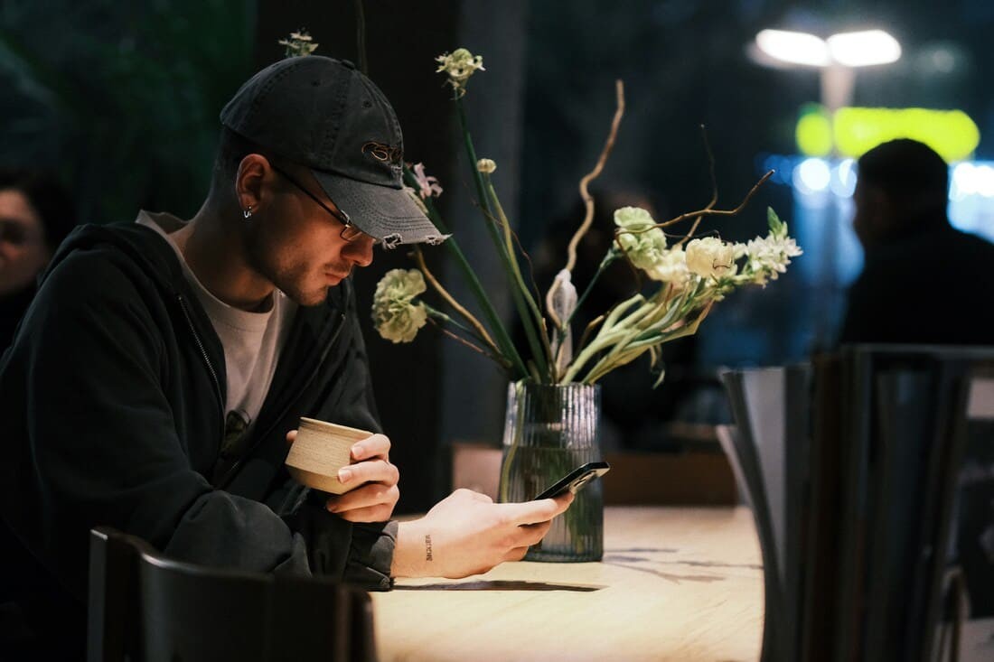 Phone Call Anxiety: Why We Prefer Texting