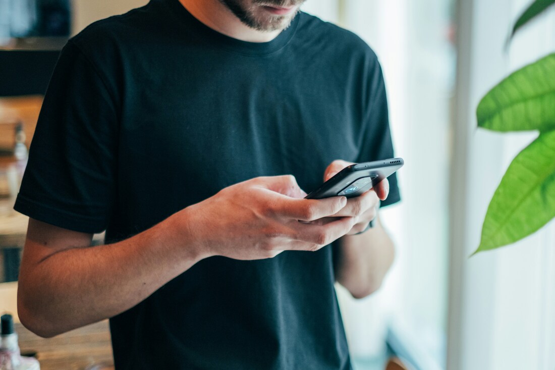 Can You Remember What You Scrolled?