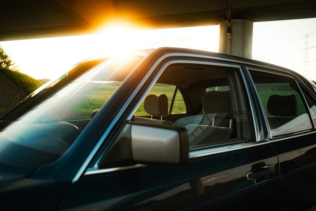 Cars That Make Electricity from Sunlight