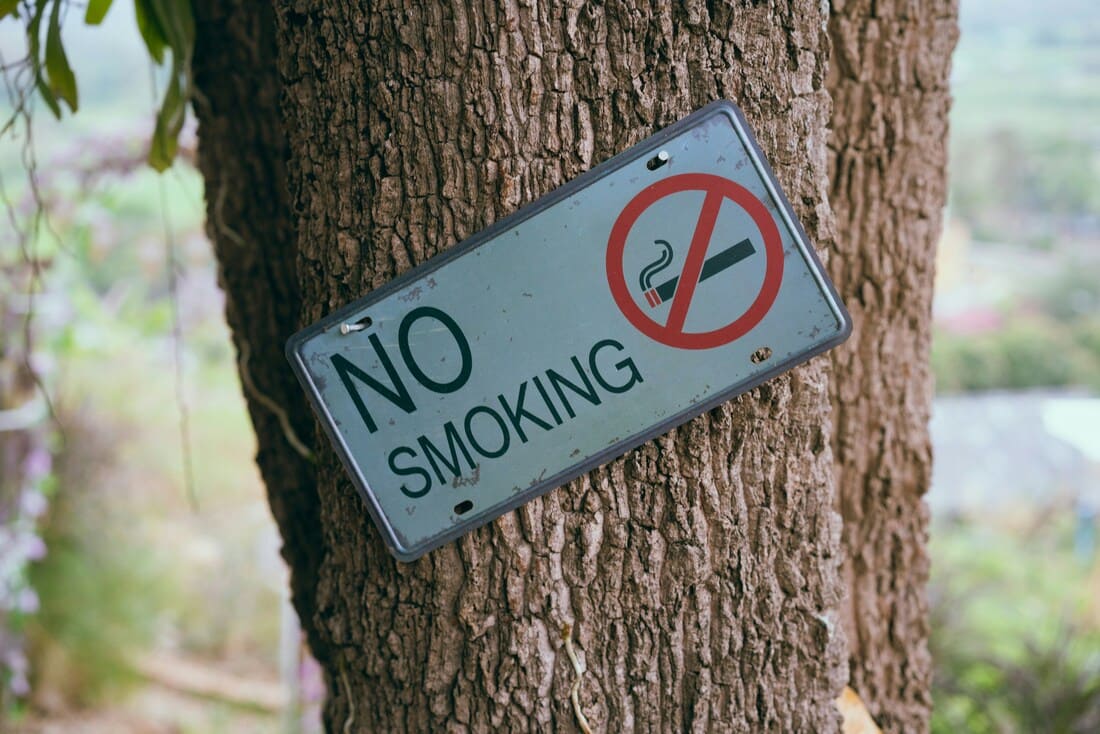 The UK Bans Anyone Born After 2008 From Buying Cigarettes and Vapes