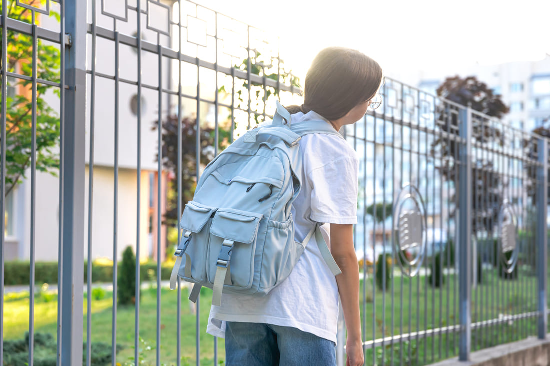 Survey Finds School-Related Unhappiness Peaks in First Year of High School for South Koreans